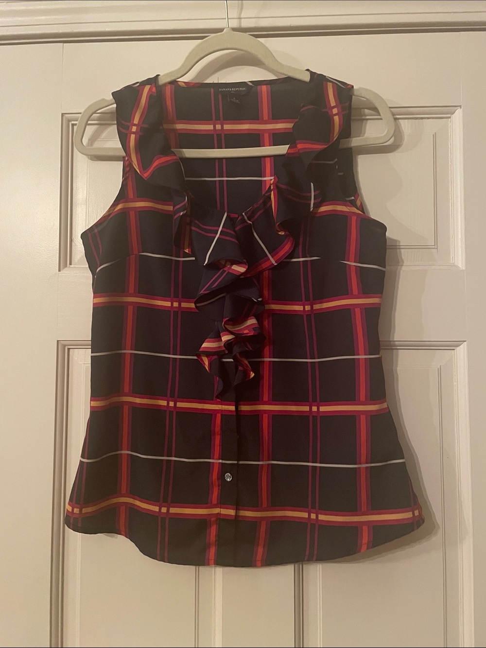 Banana Republic—Sleeveless Ruffle Plaid Blouse—Size Small